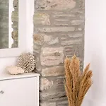 Ktima Petrina Volia- Maisonette Phos