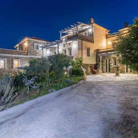 בית נופש Ktima Petrina Volia- Maisonette Phos Strapouries