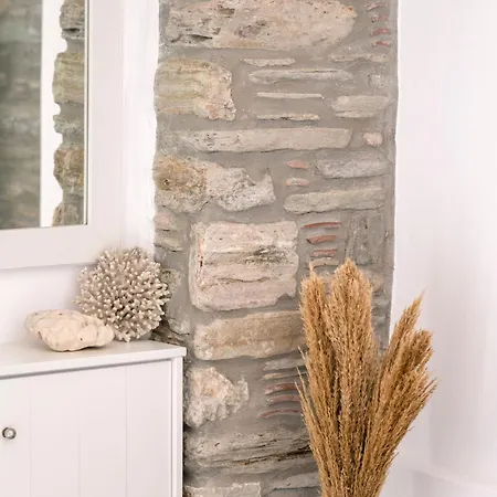 Ktima Petrina Volia- Maisonette Phos
