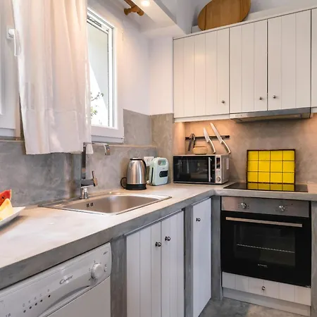Feriehus Ktima Petrina Volia- Maisonette Phos *